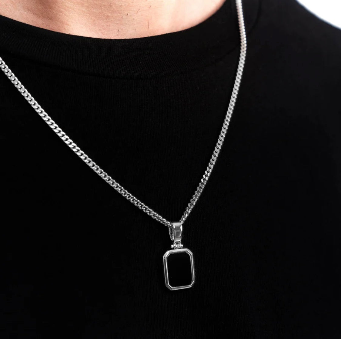 Midnight Onyx Pendant – Minimalist Silver Chain Necklace
