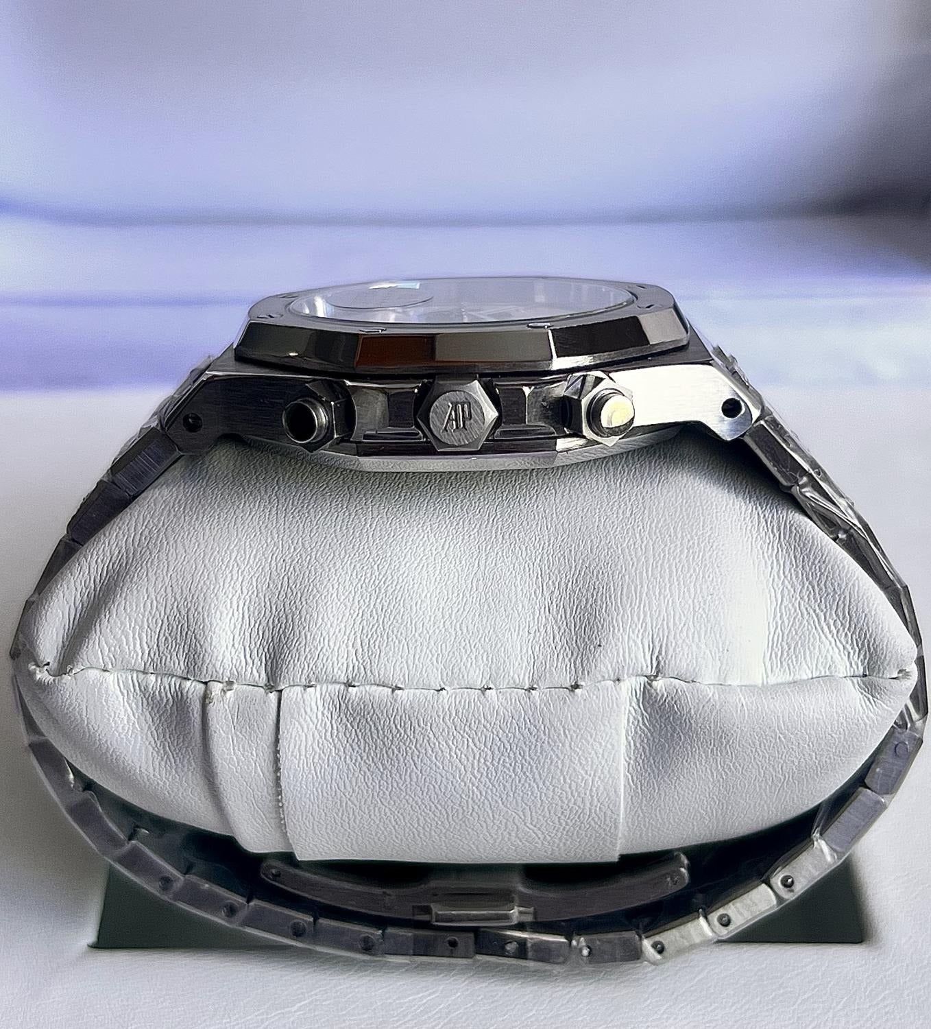 Royal ChronoEdge Stainless Steel Automatic Watch – AP Style Luxury Timepiece